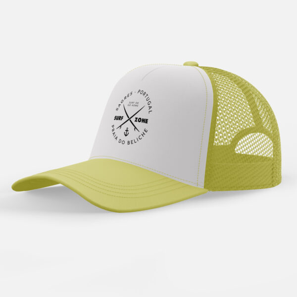 Unisex yellow cap with minimalist Beliche coastal design.